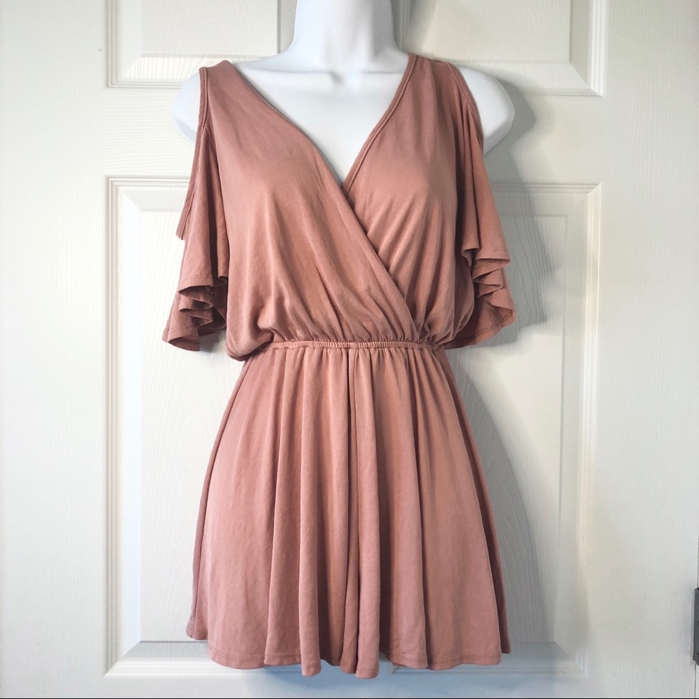 SOPRANO Cold Shoulder Romper